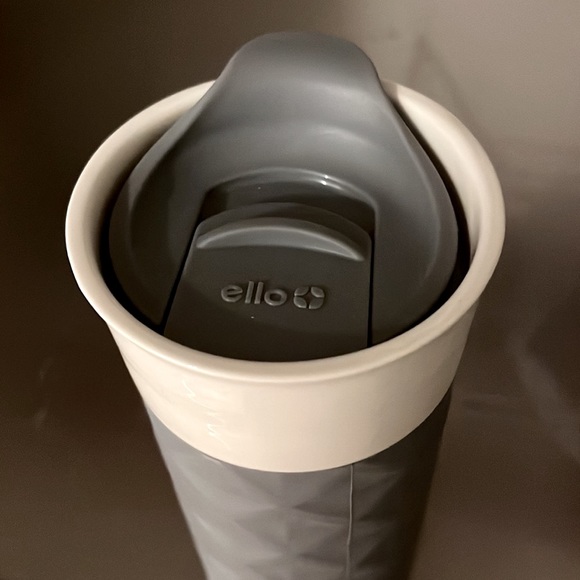 Ello Ogden Ceramic Travel Mug with Splash-Resistant Slider Lid and Protective - Picture 3 of 7